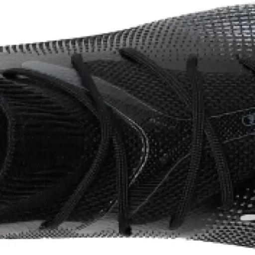 Test PUMA Future 7 Match FG AG : des crampons légers et précis pour terrains secs et synthé