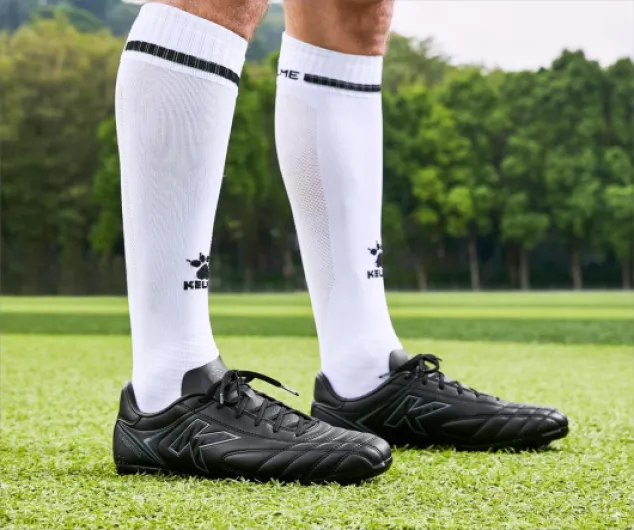 Crampons de football AG pour homme - Chaussures de football respirantes avec support de cheville, noir, 41.5 EU