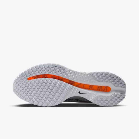 Nike Pegasus Premium Chaussures À LAQUETSFemme 42/50 EU Gris Football Multicolore Total Orange S