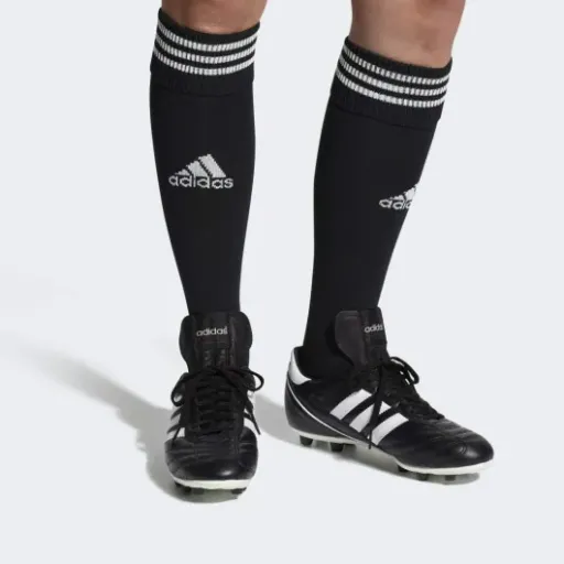 Test adidas Copa Mundial : la chaussure de foot old school qui fait toujours le job