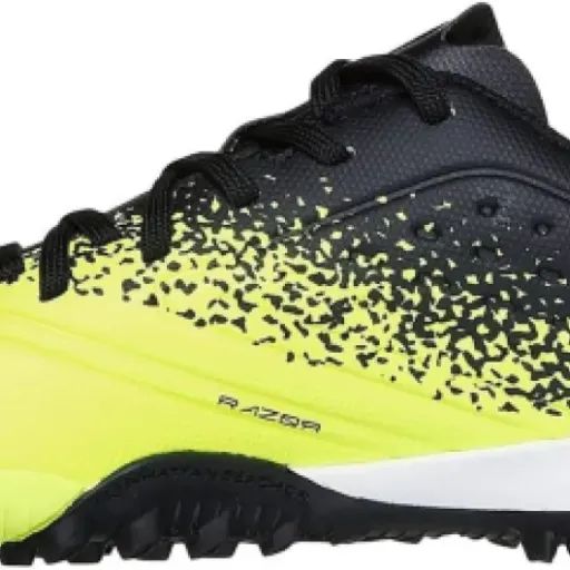 Test Skechers Razor Gold Astro Turf : des crampons légers qui misent surtout sur le confort